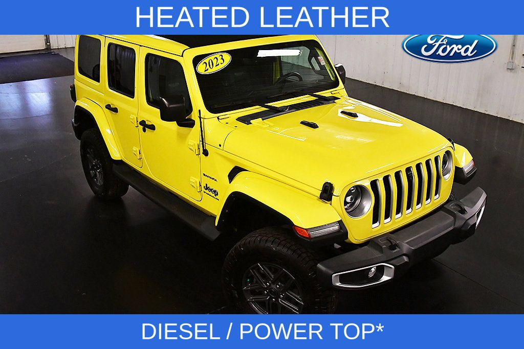 Used 2023 Jeep Wrangler Unlimited Sahara w/ LED Lighting Group AWD/4WD image 11