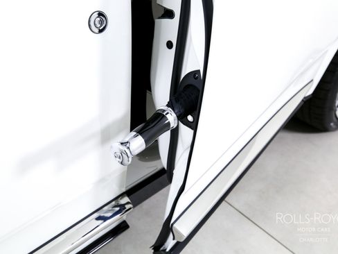 Certified 2025 Rolls-Royce Cullinan image 20