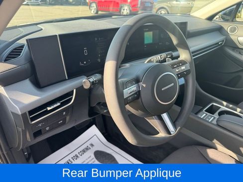 Used 2025 Hyundai Sonata SEL image 17
