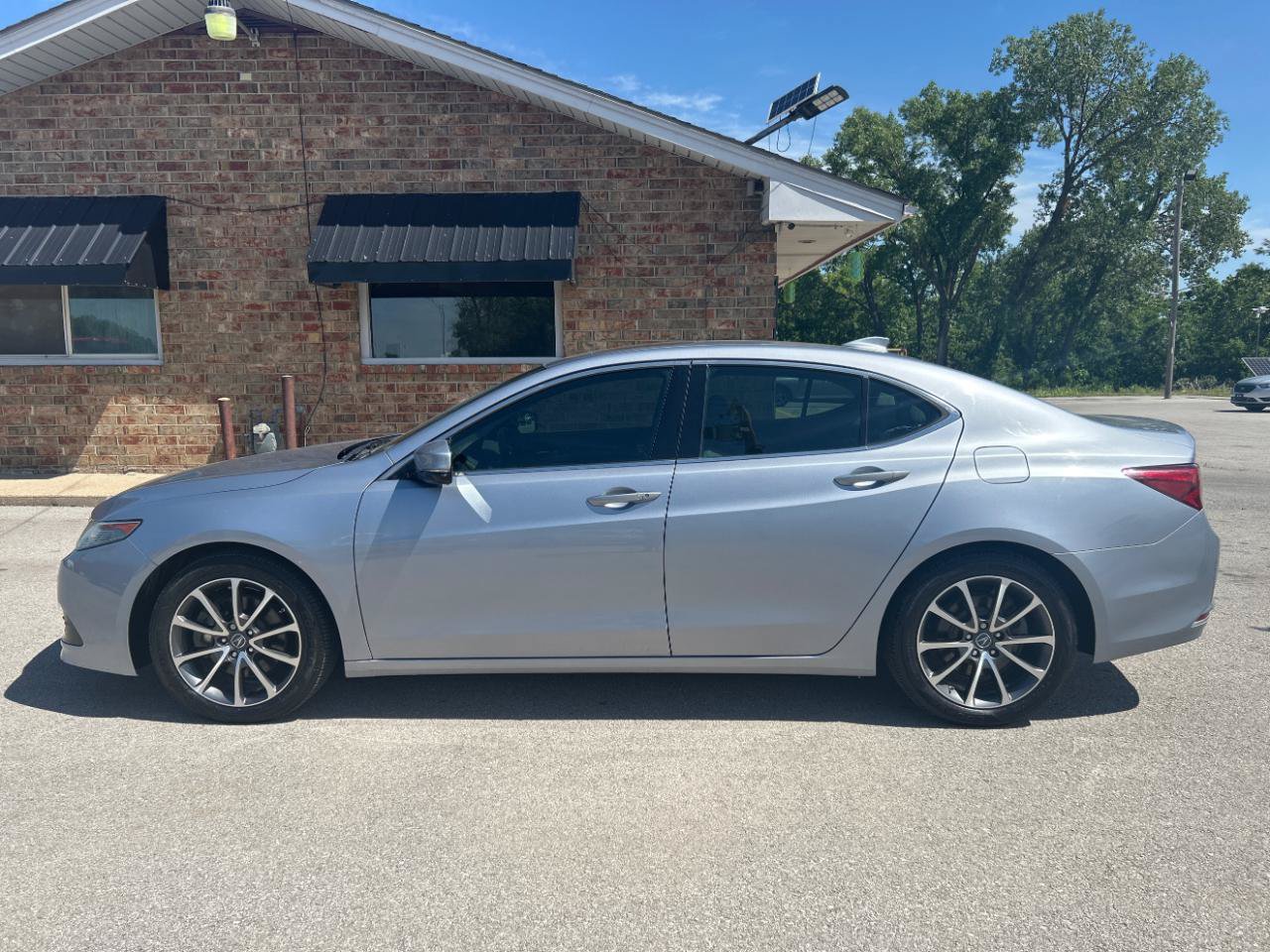 Used 2016 Acura TLX w/ Advance Package FWD image 10