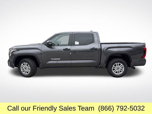 New 2026 Toyota Tundra SR5 w/ SR5 Convenience Package image 2