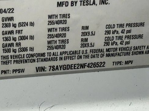 Used 2022 Tesla Model Y Long Range AWD/4WD image 17