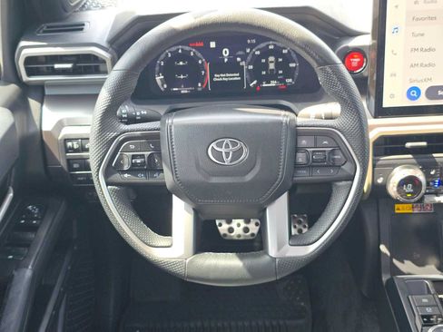 Certified 2025 Toyota Tacoma TRD Sport w/ TRD Sport Premium Package AWD/4WD image 19