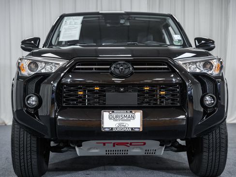 Used 2024 Toyota 4Runner SR5 Premium w/ Moonroof Package AWD/4WD image 2