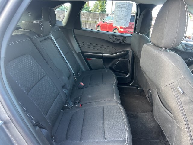 Used 2025 Ford Escape Active AWD/4WD image 31