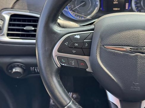Used 2017 Chrysler 200 LX FWD image 22