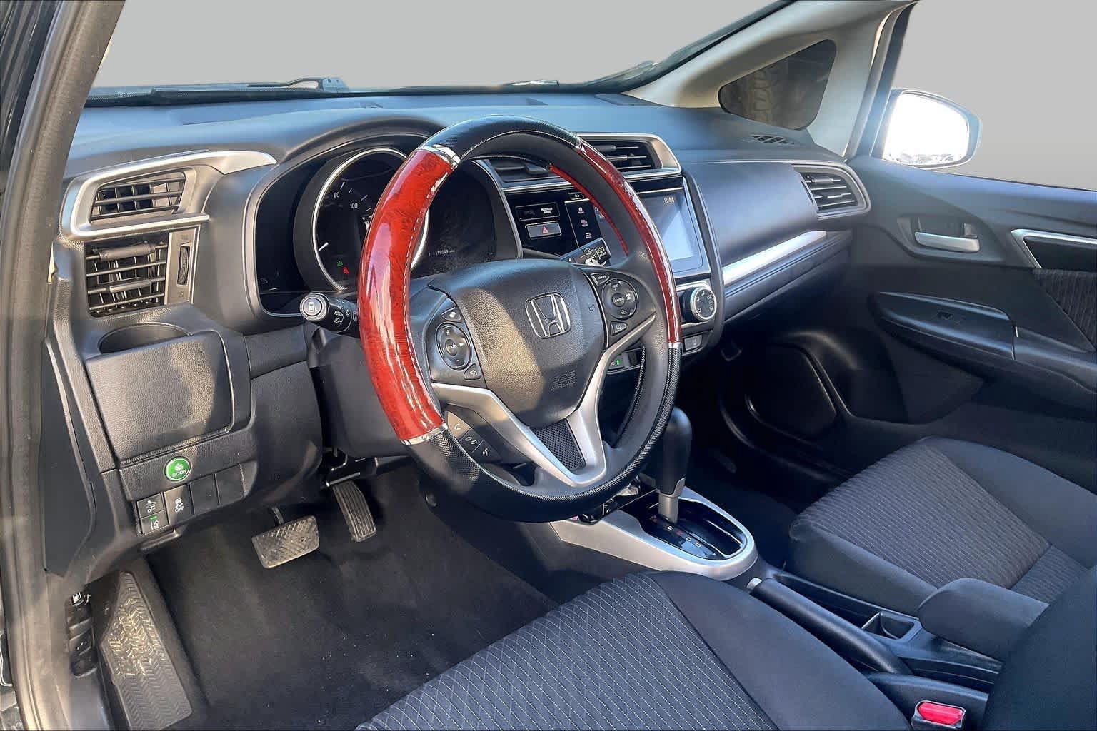 Used 2019 Honda Fit EX image 16