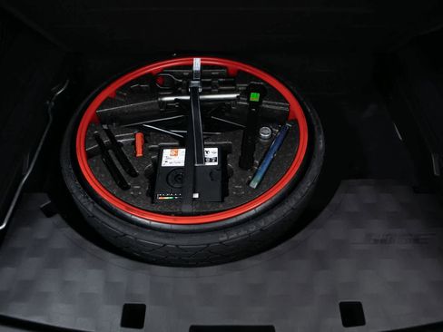 New 2026 Porsche Cayenne Coupe image 40