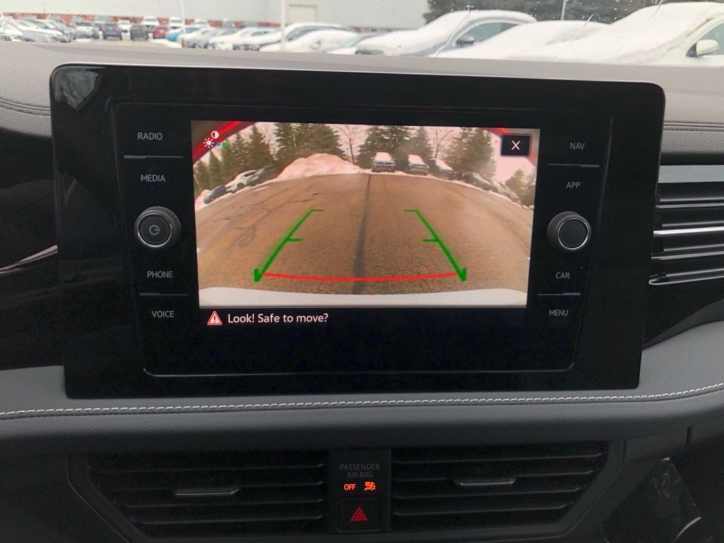 Used 2026 Volkswagen Jetta SEL FWD image 20