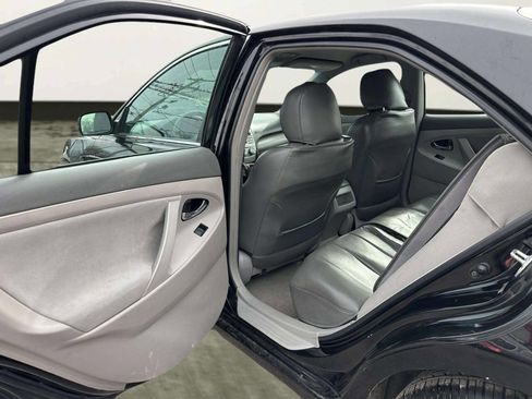 Used 2009 Toyota Camry LE image 14