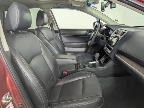 Used 2017 Subaru Outback 2.5i Limited AWD/4WD image 16