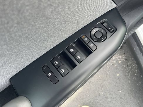 Used 2025 Kia K4 EX FWD image 13