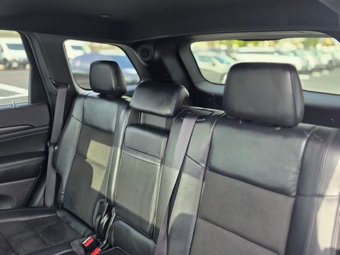 Used 2019 Jeep Grand Cherokee Altitude RWD image 16