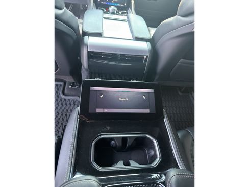Used 2022 Jeep Grand Wagoneer Series I AWD/4WD image 18