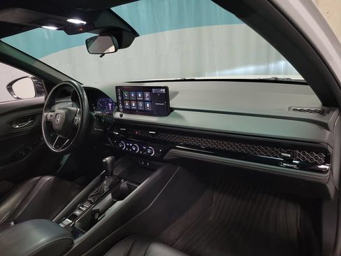 Used 2023 Honda Accord Sport image 27