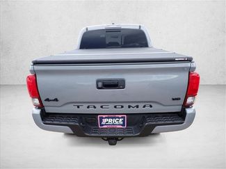Used 2020 Toyota Tacoma SR5 w/ Technology Package AWD/4WD video 3