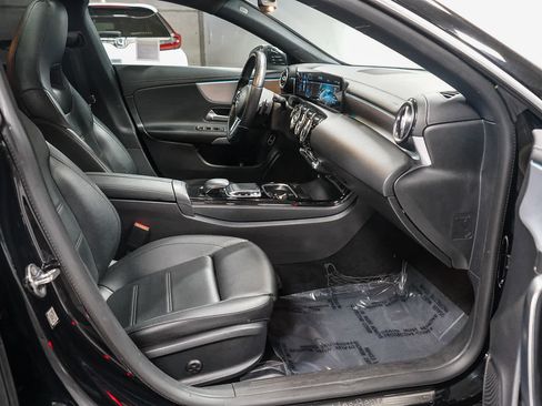 Used 2020 Mercedes-Benz CLA 250 image 19
