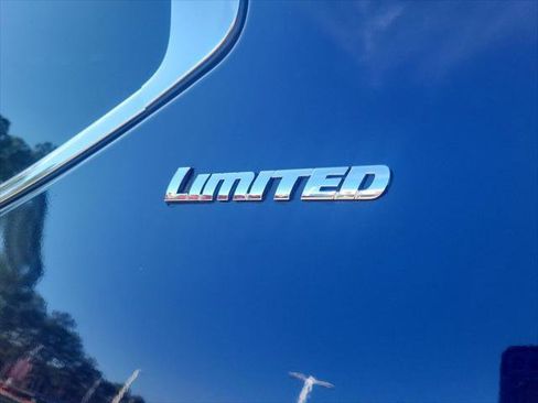 Certified 2025 Toyota Tundra Limited image 10