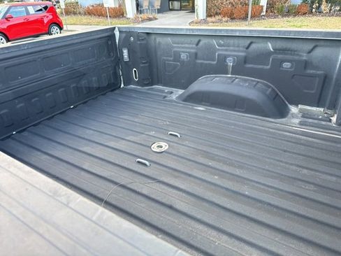 Used 2024 Chevrolet Silverado 2500 LT image 18