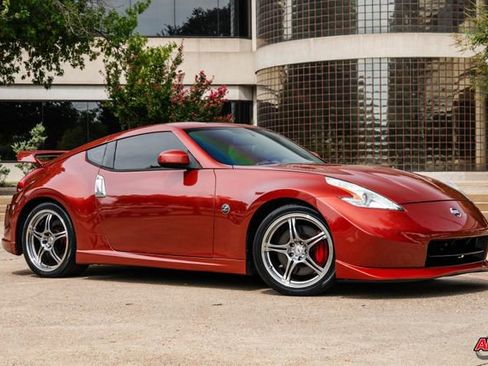 Used 2013 Nissan 370Z NISMO image 37