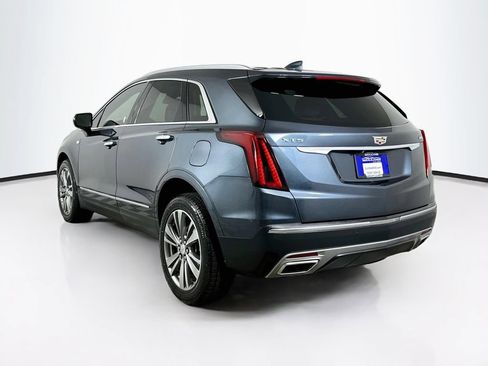 Used 2021 Cadillac XT5 Premium Luxury FWD image 6