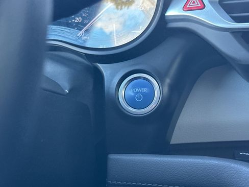 Used 2024 Toyota Sienna XLE image 21