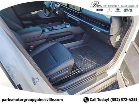 New 2025 Hyundai Ioniq 6 SEL image 10