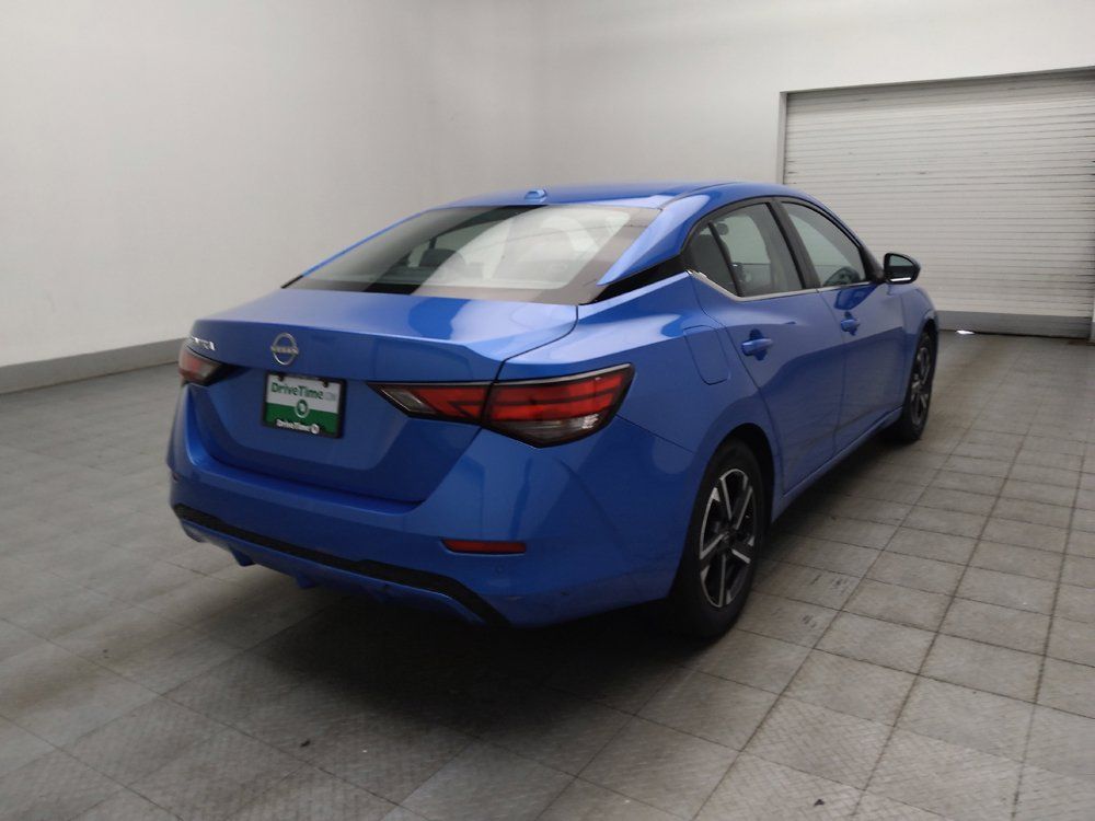 Used 2025 Nissan Sentra SV FWD image 9