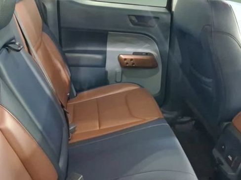 Used 2023 Ford Maverick Lariat w/ Lariat Luxury Package FWD image 16