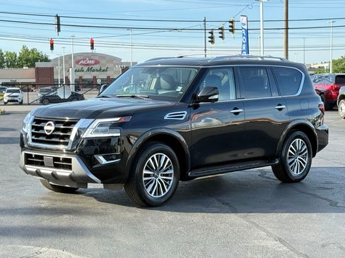 Used 2024 Nissan Armada SL w/ Cargo Package AWD/4WD image 8