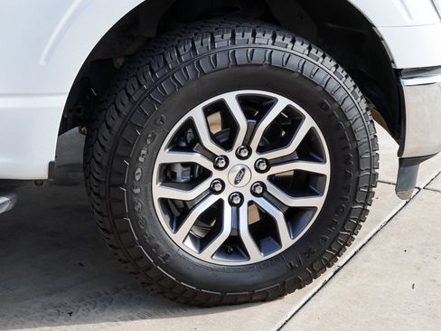 Used 2021 Ford F150 XLT w/ Equipment Group 302A High AWD/4WD image 10