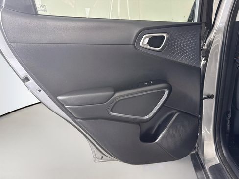 Used 2022 Kia Soul S FWD image 26