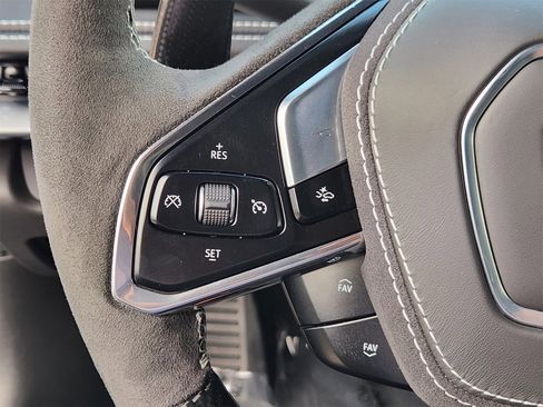 Used 2025 Chevrolet Corvette Z06 image 28