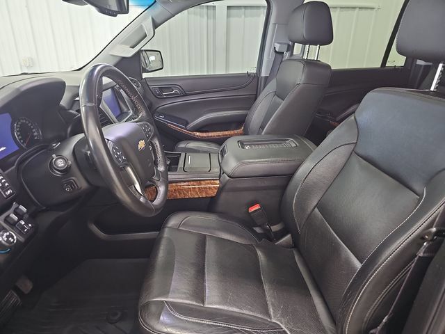 Used 2017 Chevrolet Suburban Premier AWD/4WD image 39
