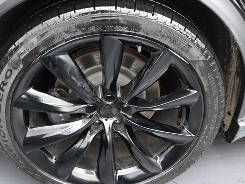 Used 2020 Tesla Model X Long Range image 38