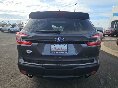 Used 2024 Subaru Ascent Onyx Edition image 6