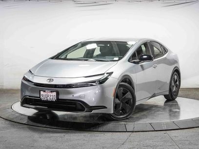 Used 2025 Toyota Prius LE