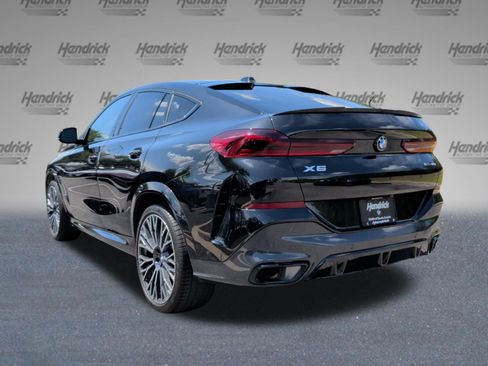 Used 2024 BMW X6 xDrive40i w/ Premium Package AWD/4WD image 9