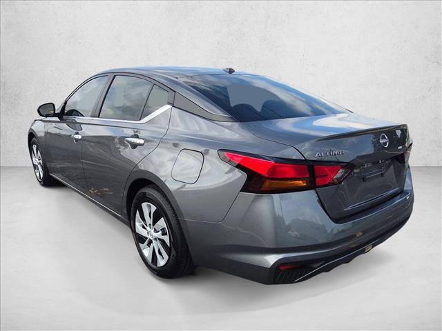 Used 2025 Nissan Altima 2.5 S FWD image 8