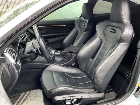 Used 2018 BMW M4 Coupe image 25