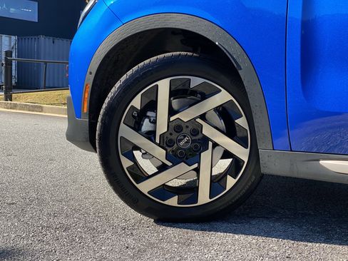 Certified 2025 MINI Cooper Countryman S image 11