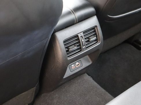 Used 2023 Nissan Altima 2.5 SL FWD image 19