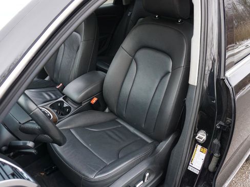 Used 2016 Audi Q5 2.0T Premium Plus w/ Technology Package AWD/4WD image 23