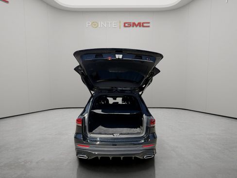 Used 2022 Mercedes-Benz GLB 250 4MATIC image 24