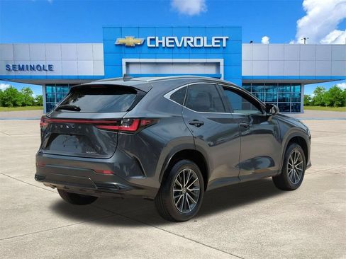 Used 2024 Lexus NX 250 FWD w/ Towing Package (2000 Lbs) image 4
