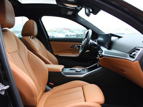 Used 2023 BMW M340i xDrive w/ Premium Package image 28