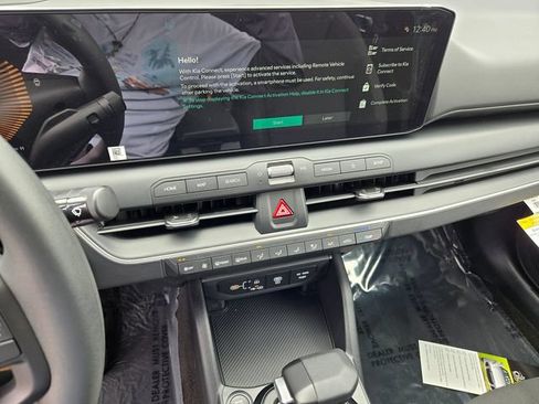 New 2026 Kia K4 FWD image 9