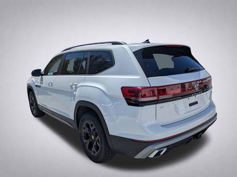 New 2026 Volkswagen Atlas Peak Edition AWD/4WD image 5