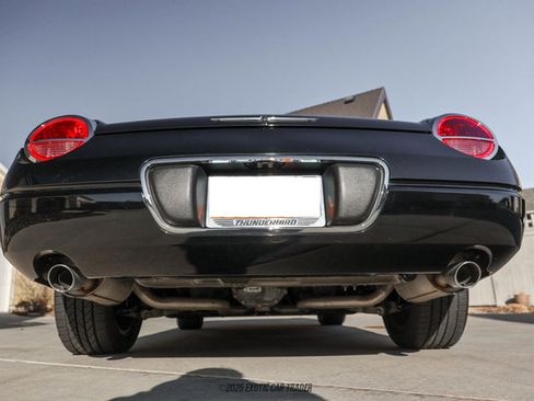 Used 2002 Ford Thunderbird Deluxe image 88