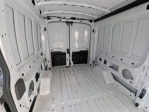Used 2024 Ford Transit 250 148 Medium Roof Extended AWD image 26